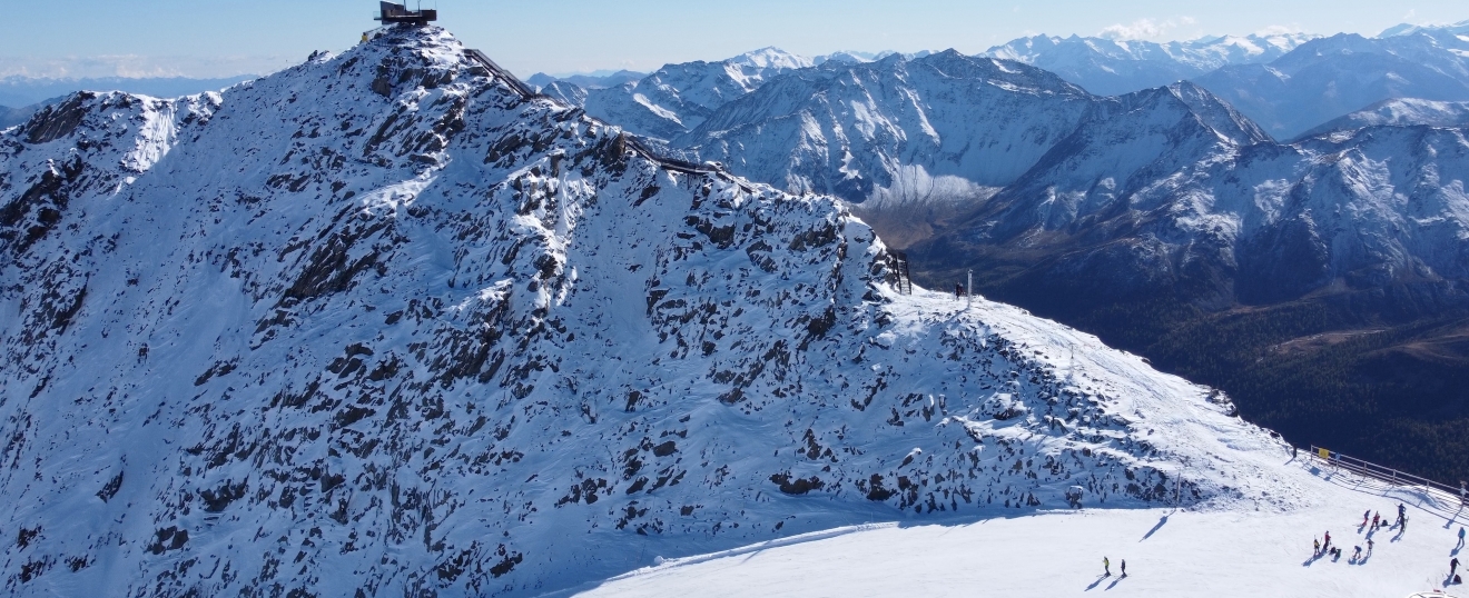 Drones en el glaciar de Val Senales (Italia)